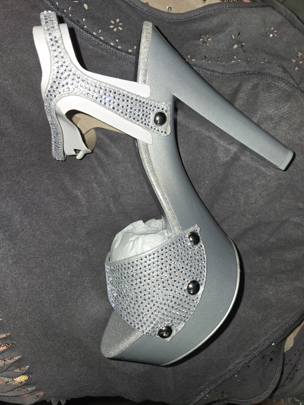 Jessica Simpson Silver Rhinestone Platform Heels - Picture 3 of 5